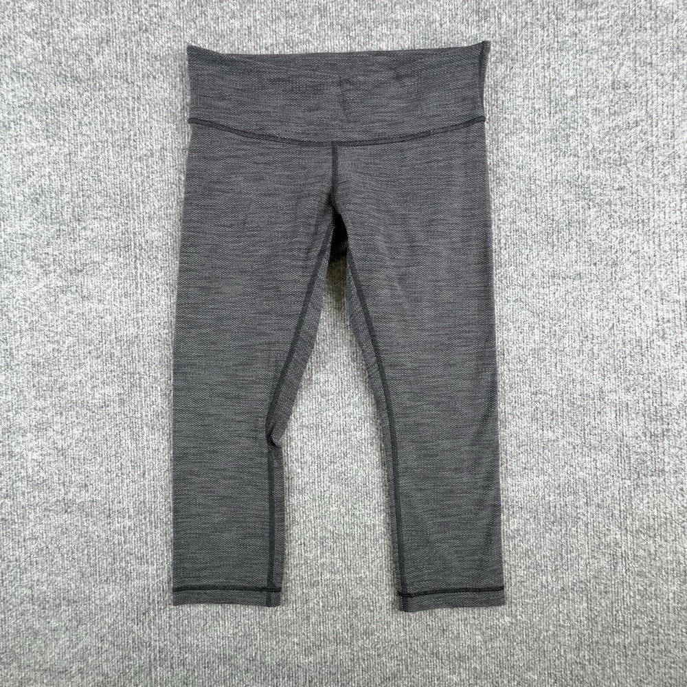 Lululemon Leggings Womens 8 Gray Geometric Capri Yoga Pants‎ Stretch Athletic